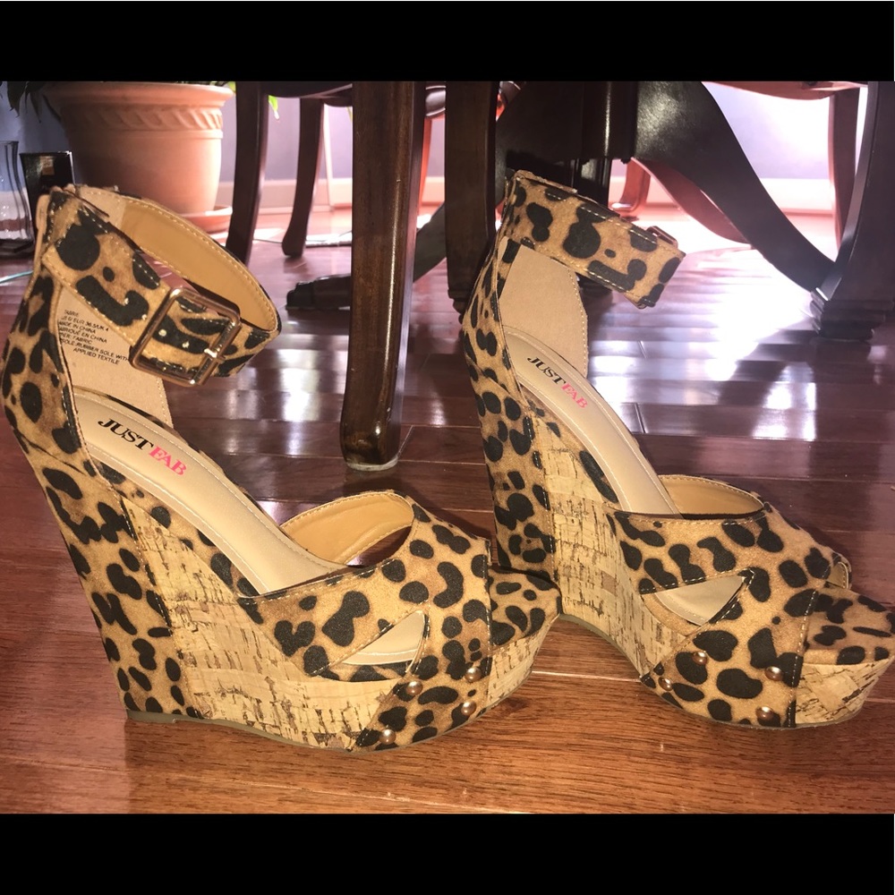 JustFab Cheetah Print Wedges